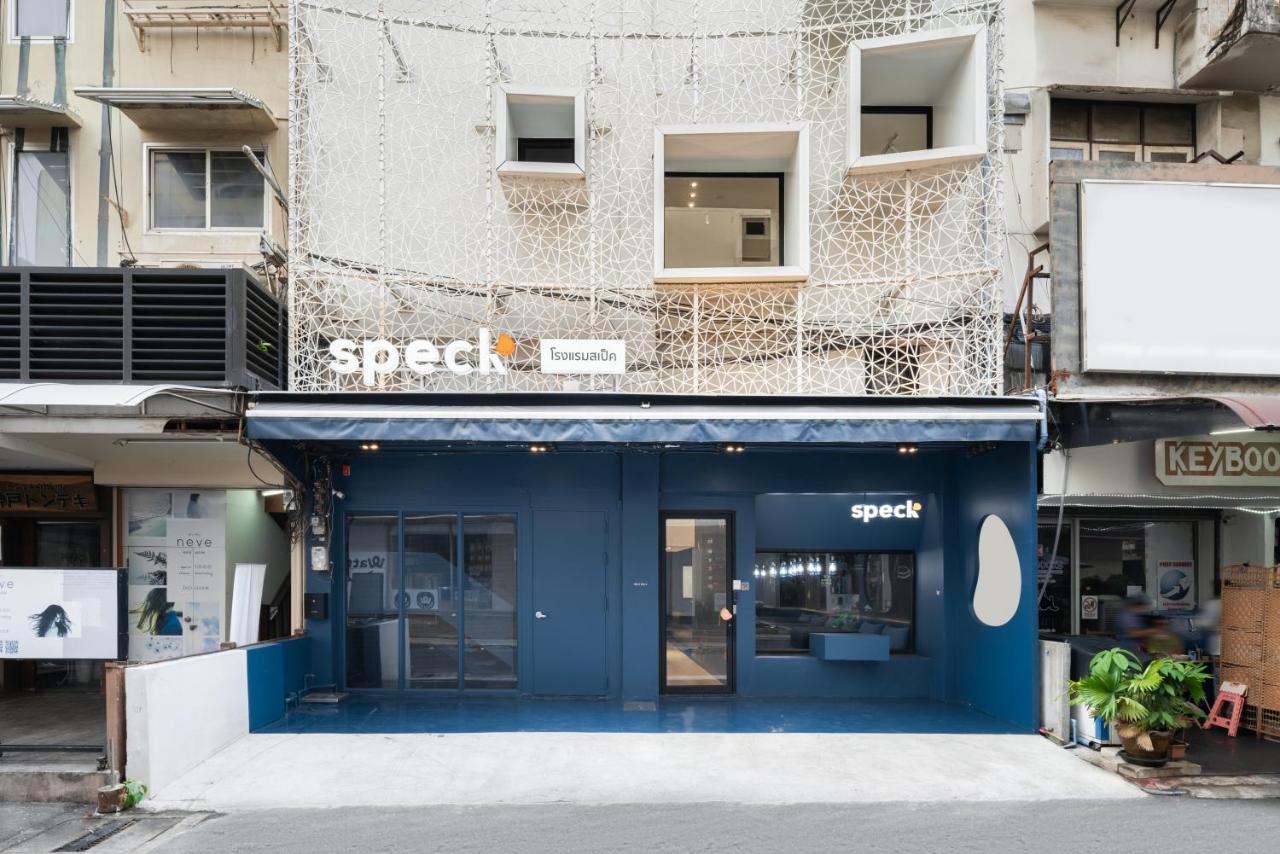 Speck Bangkok Vandrarhem Exteriör bild